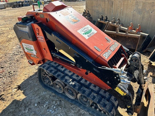 2018 Ditch Witch SK800 - 0789