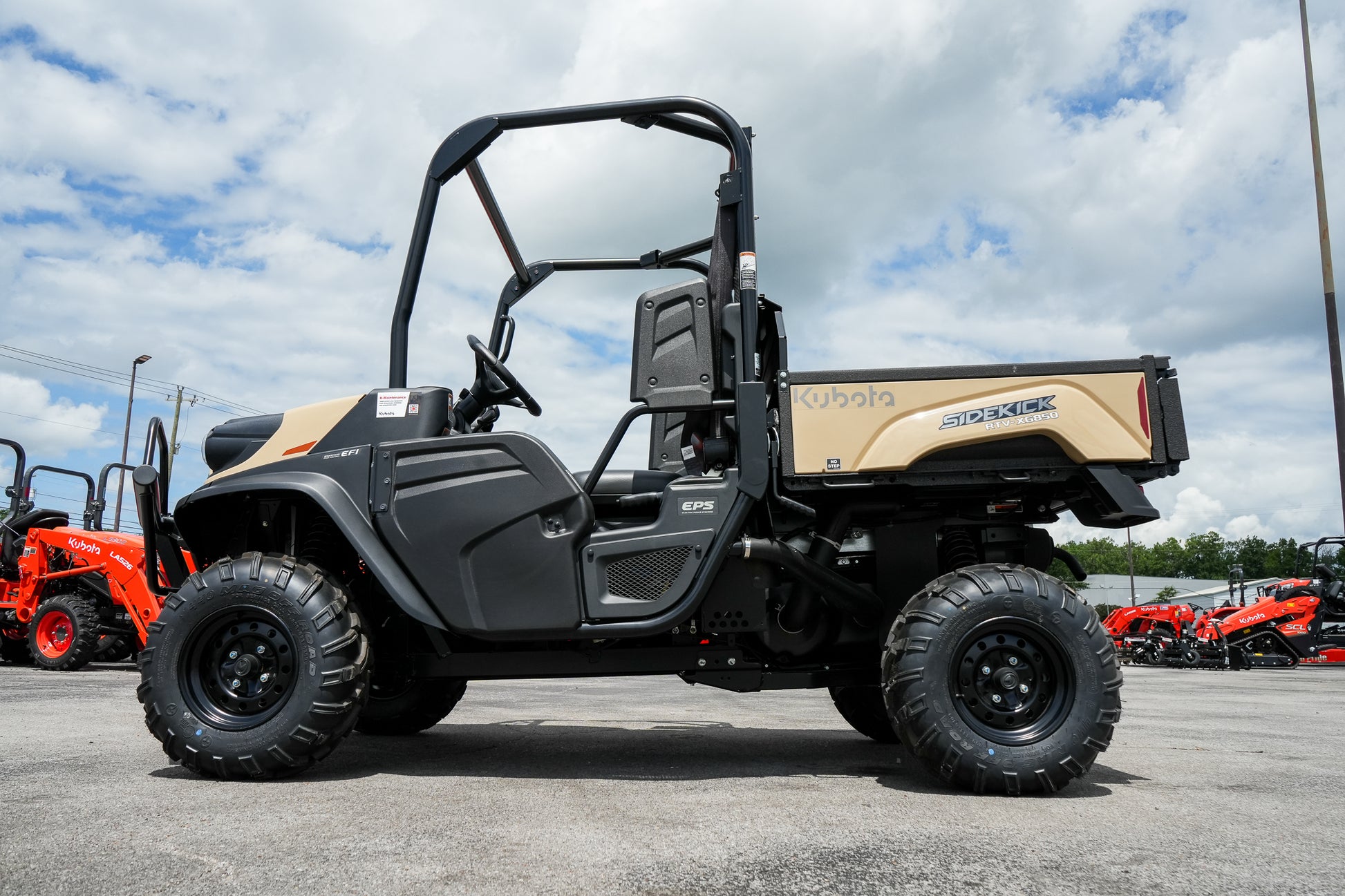 Kubota RTVXG850WDLA25