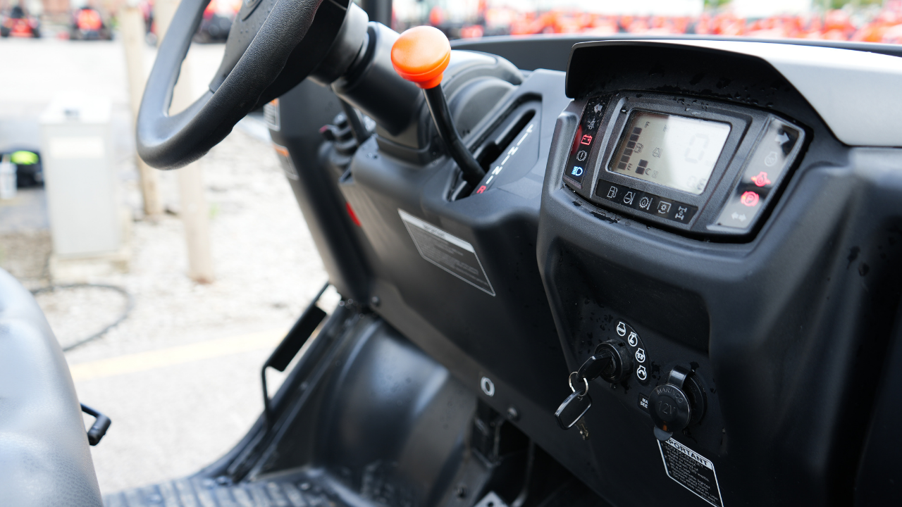Kubota RTVX4-PCLAS-1