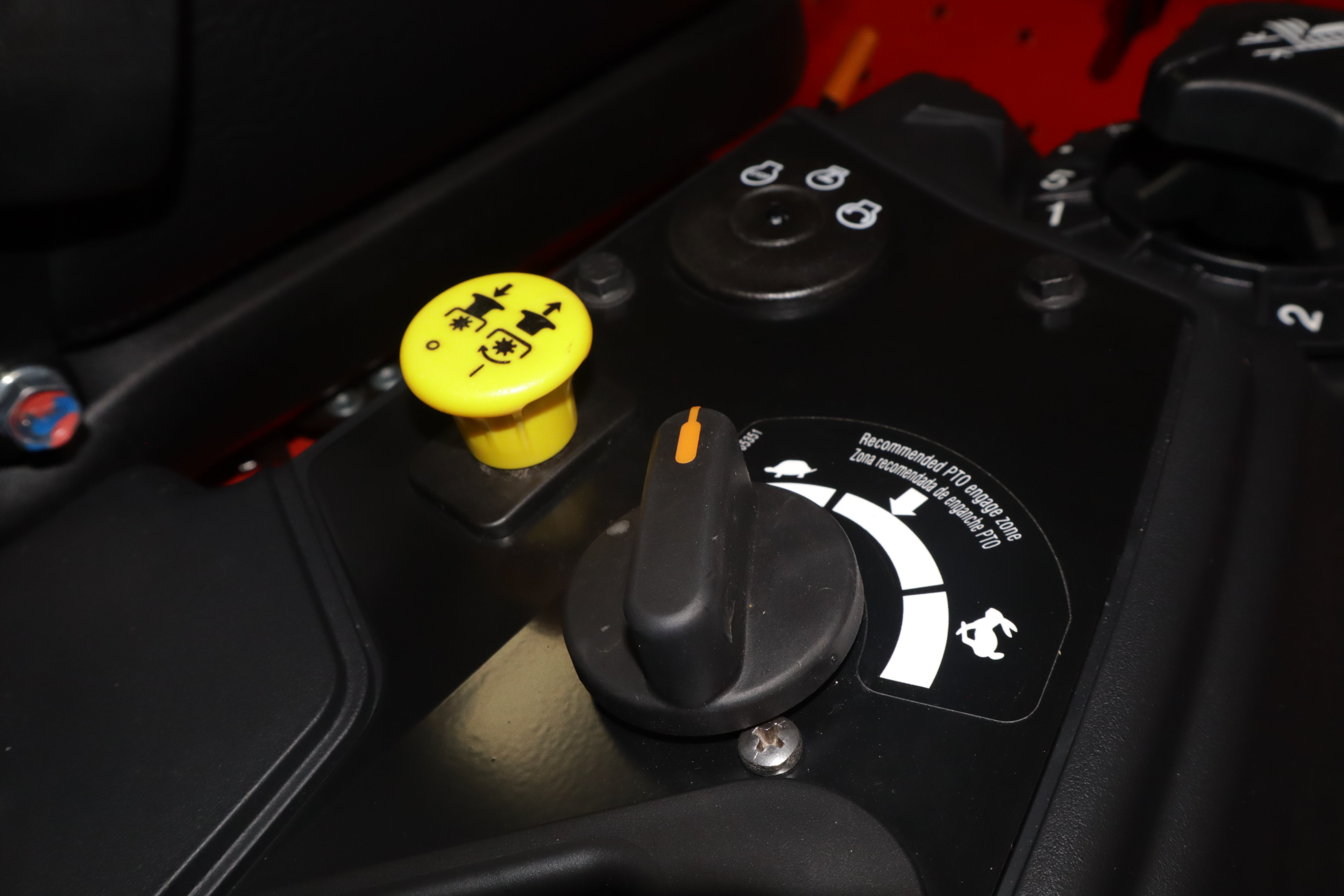 キューピー Z781KWi-54 - Saxby Implement | Kubota dealer in Mendon, New York