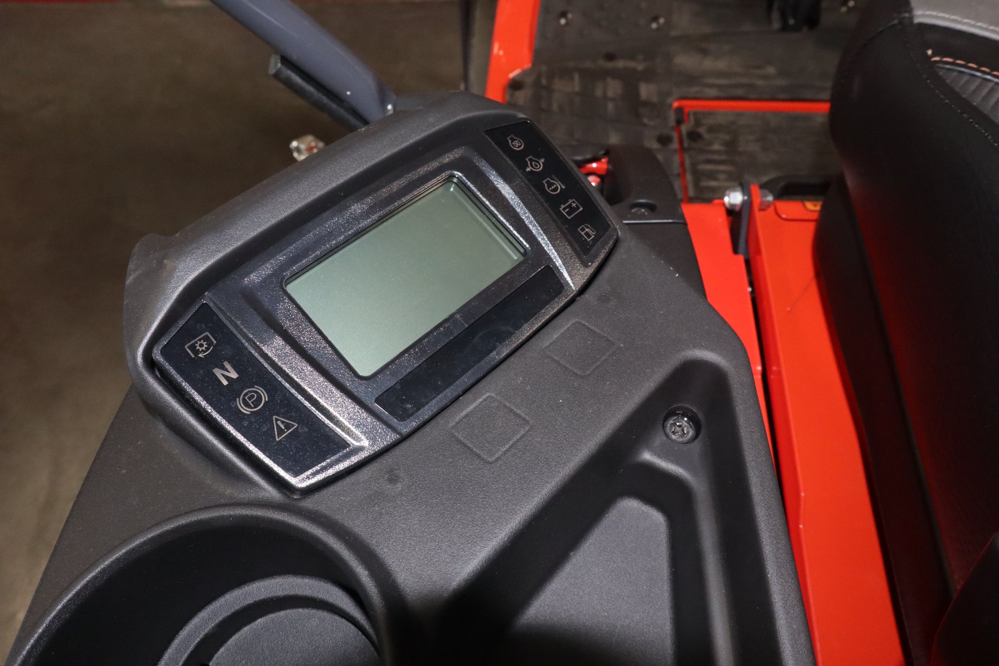 Kubota ZD1211L-3-72
