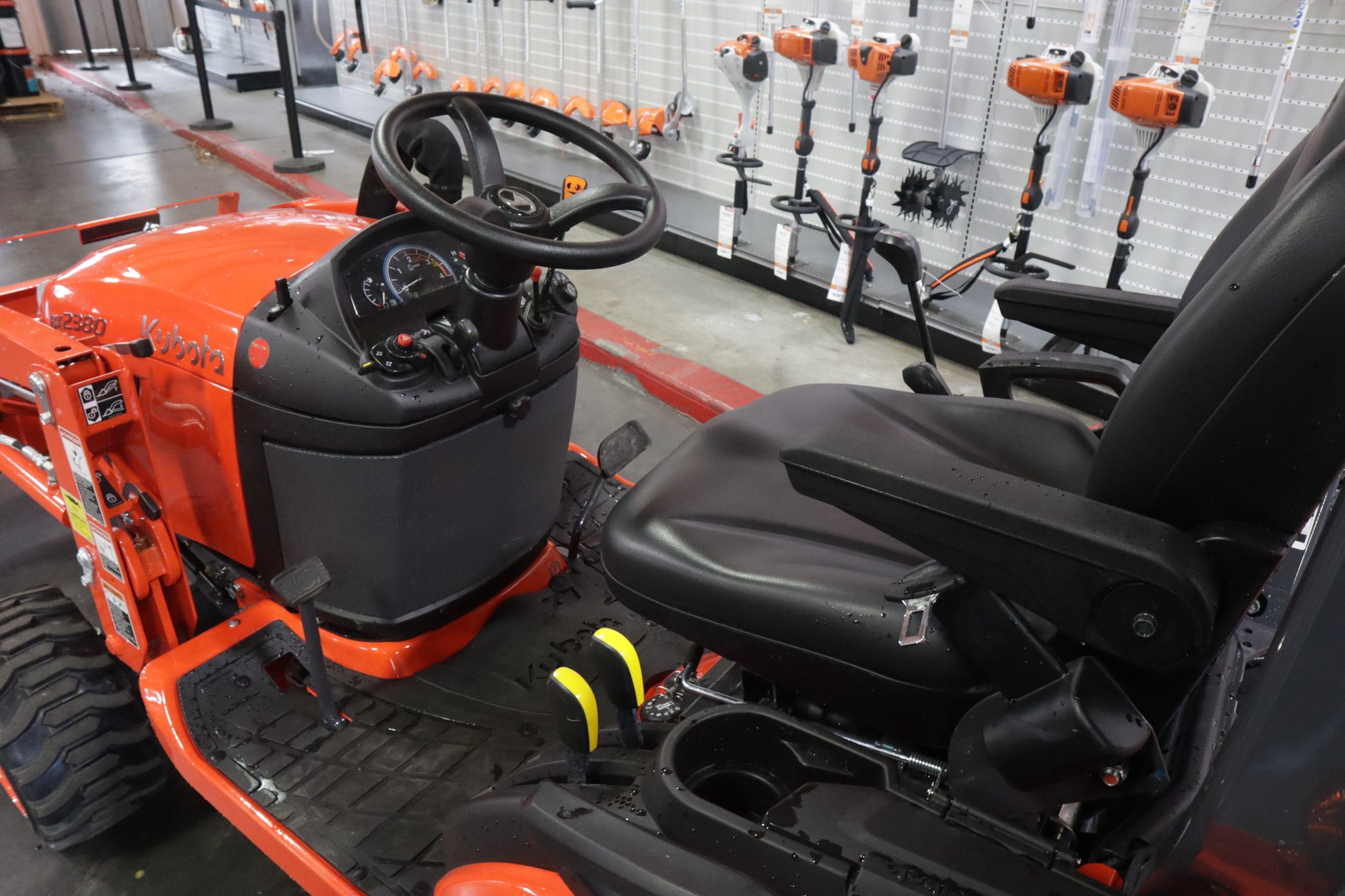 Kubota BX2680