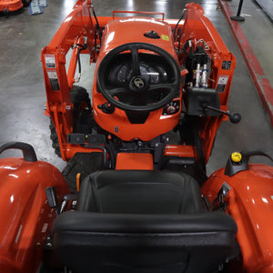 Kubota L3302HST