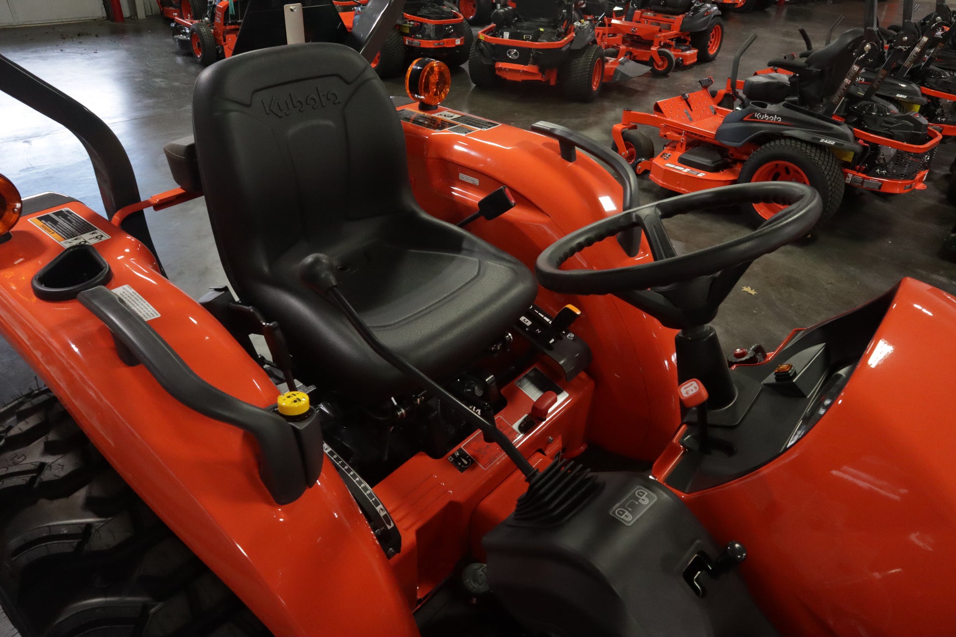 Kubota L3302HST