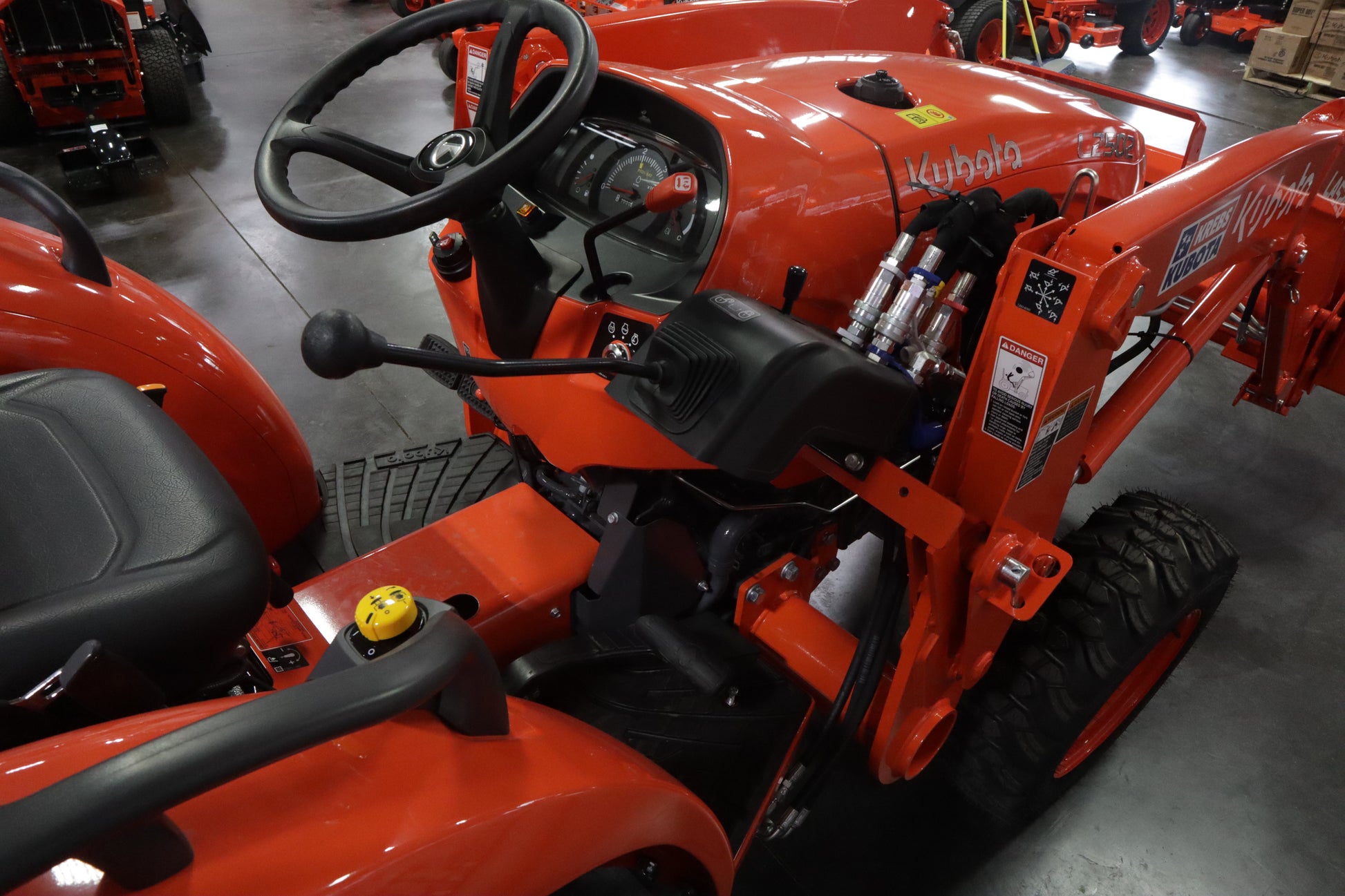 Kubota L3302HST