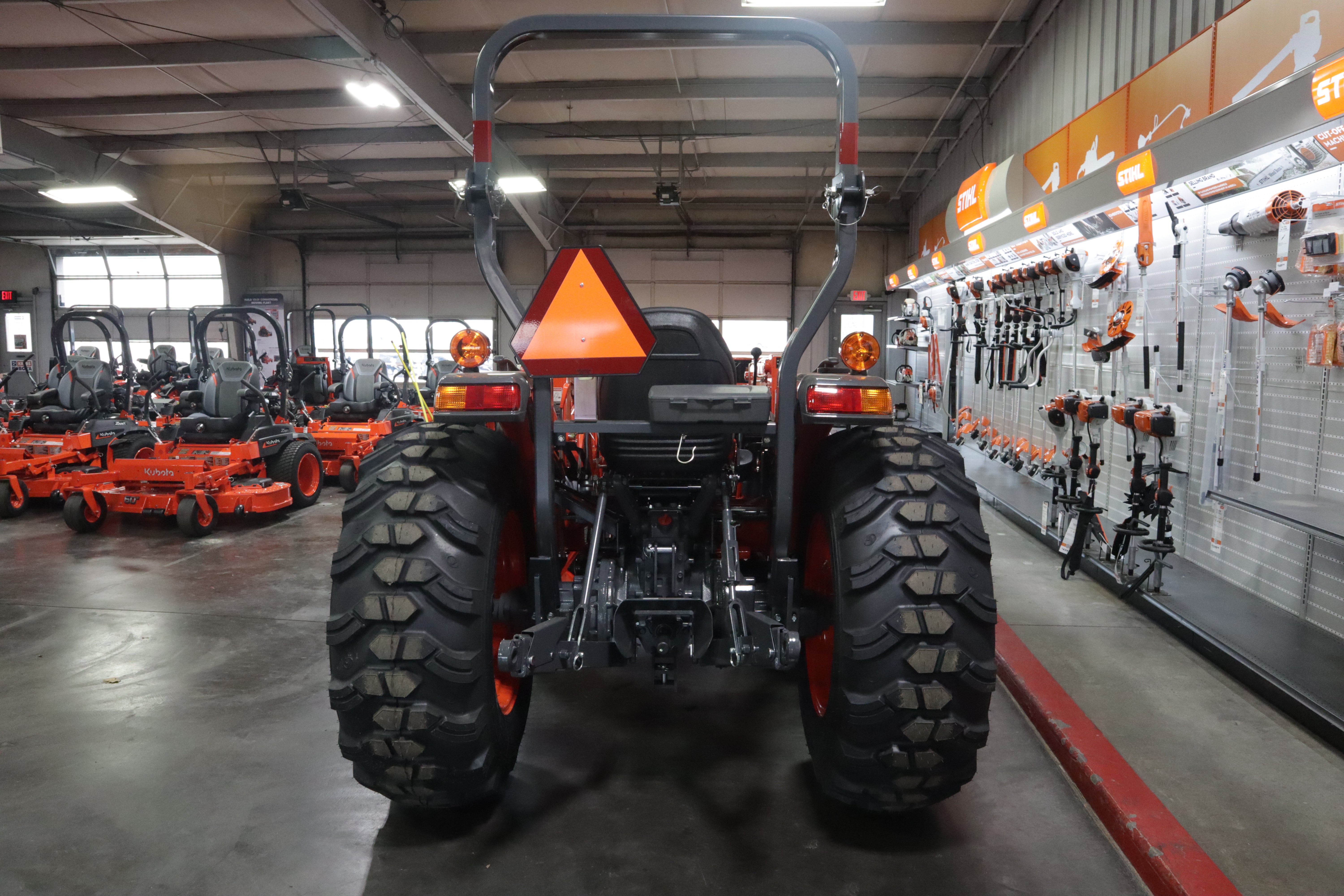 MX6000HST | Krebs Kubota