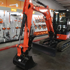 Kubota KX033-4
