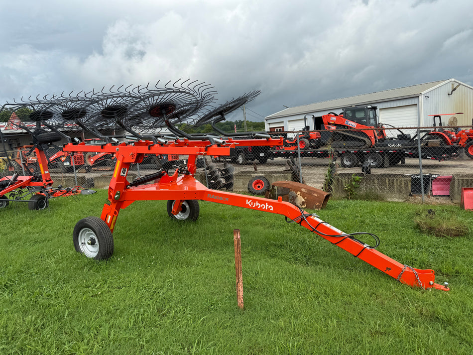 2022 Kubota RA108CR - 3330M