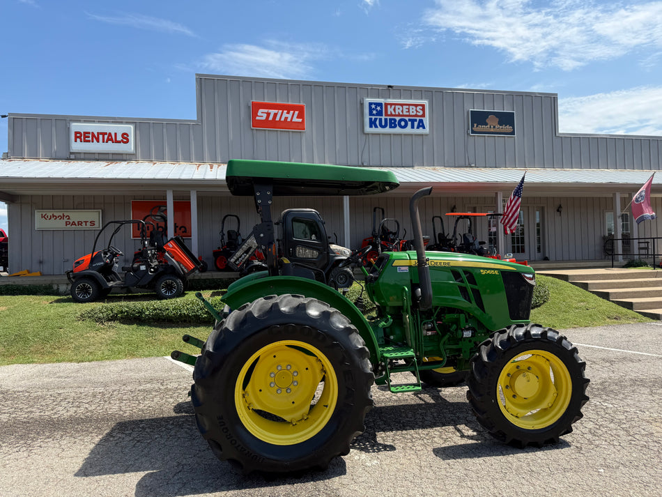 2016 John Deere 5065E - 01064